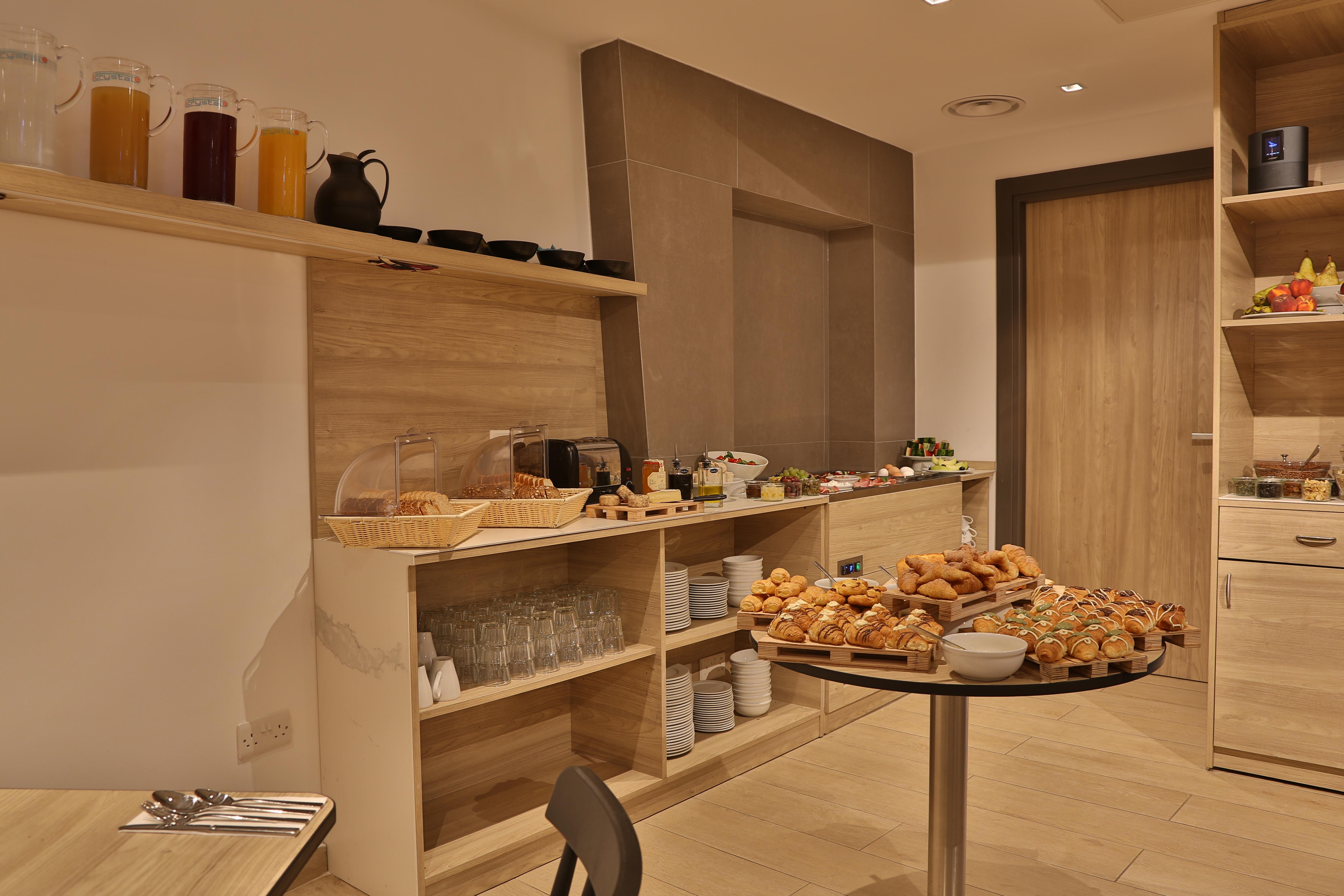 Ivy Hotel - Adults Only Saint Julian's Luaran gambar